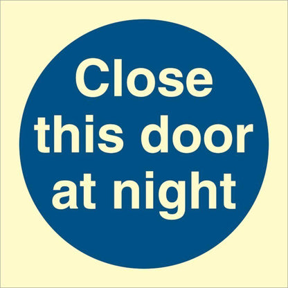 Sign IMO Close this door at night 106123 - Sikkerhedsgiganten