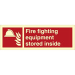 Sign IMO Fire fighting equipment stored inside 105059 - Sikkerhedsgiganten